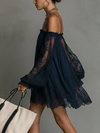 Naomi • Mini-jurkmet off-shoulder halslijn