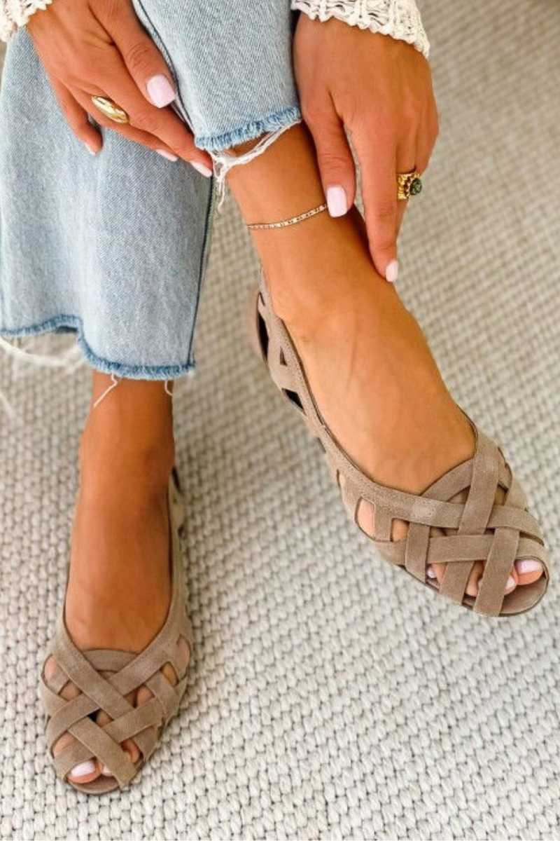 Caterina | Gevlochten Levendige Zomersandalen