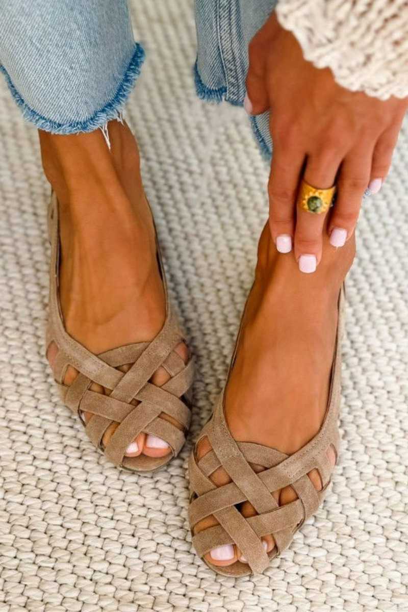 Caterina | Gevlochten Levendige Zomersandalen