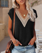 Laluna® | V-hals T-shirt met Kant
