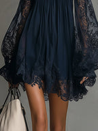 Naomi • Mini-jurkmet off-shoulder halslijn