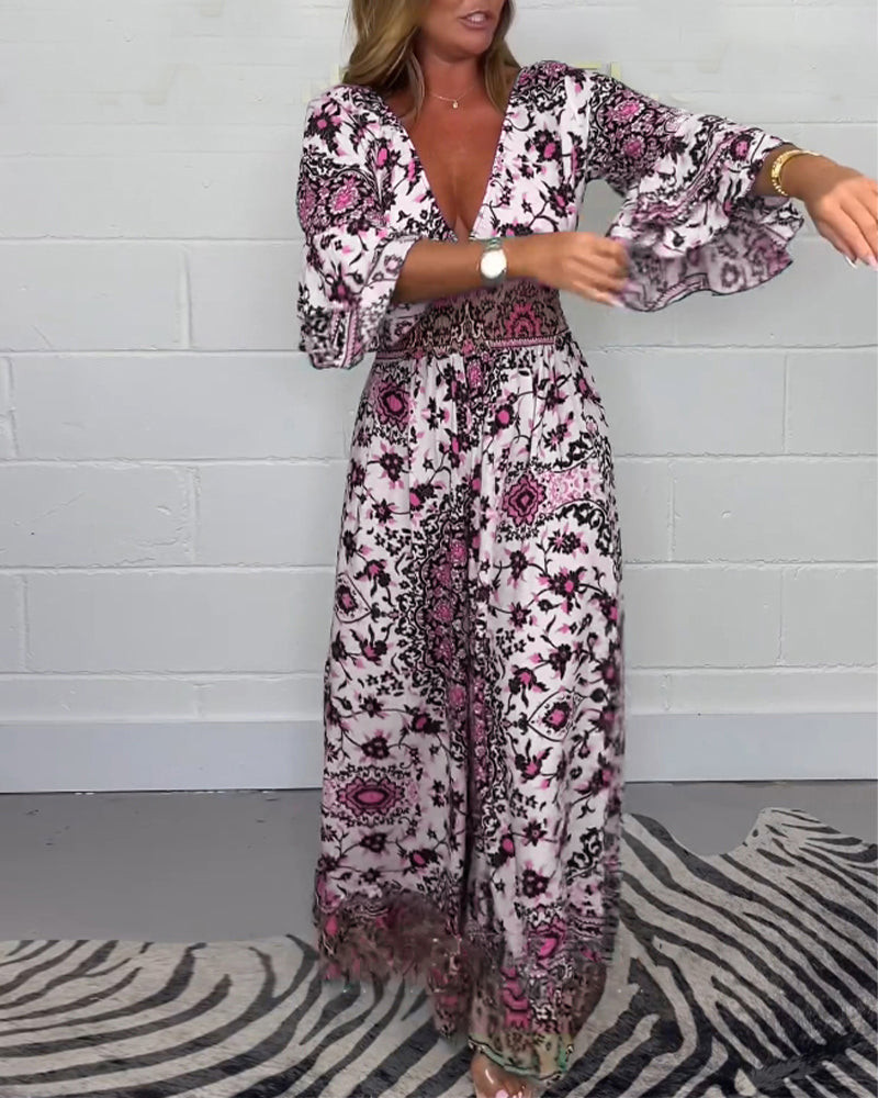 Laluna® | Bedrukte jumpsuit met diepe V-halslijn
