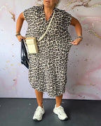 Laluna® | V-hals jurk met luipaardprint