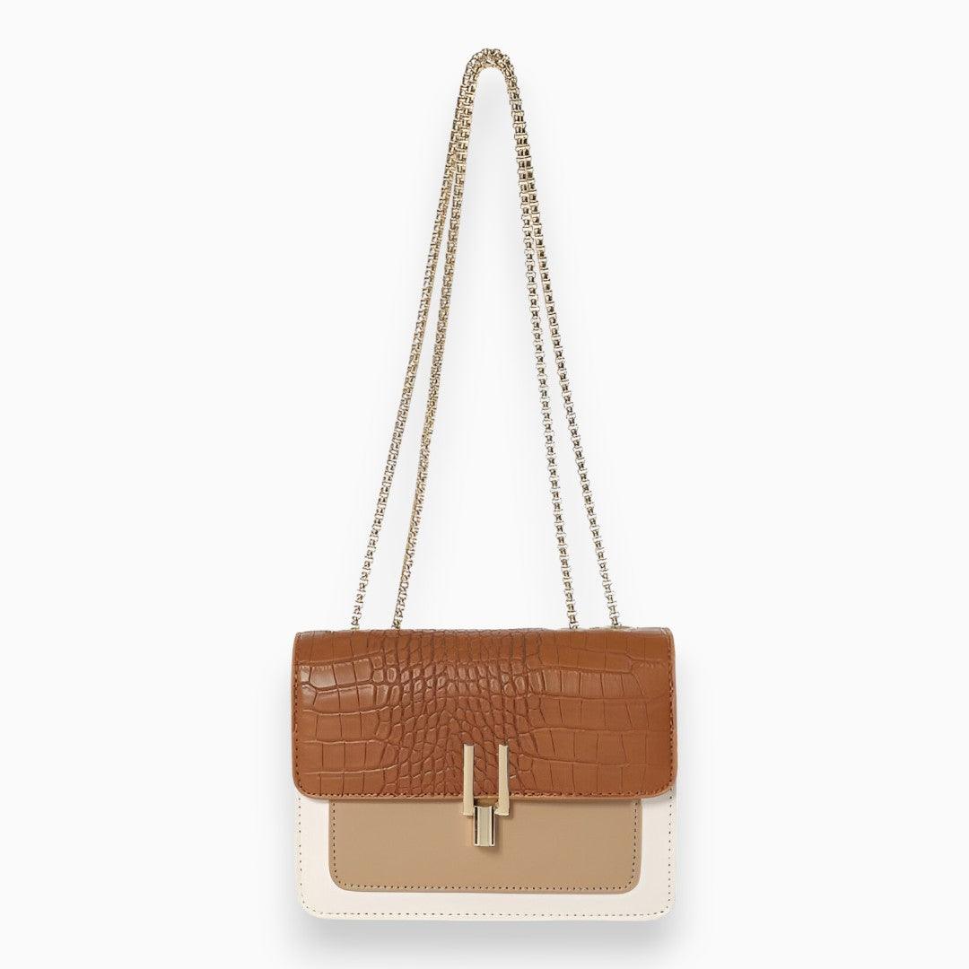 Julia | CHIQUE FLAP TAS