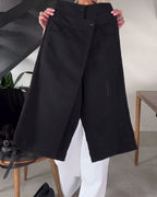 Laluna® | Eénkleurige asymmetrische casual broek