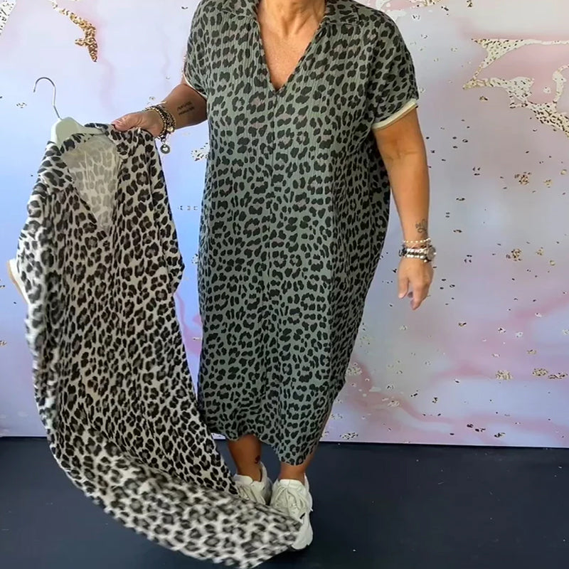 Laluna® | V-hals jurk met luipaardprint