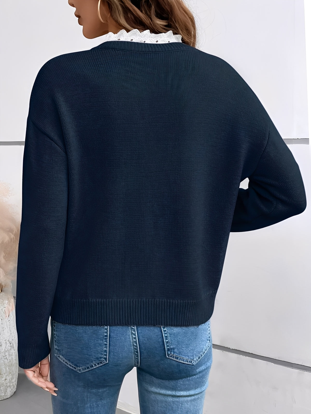 Laluna® | Chique Gebreide Trui met Elegante Kantkraag