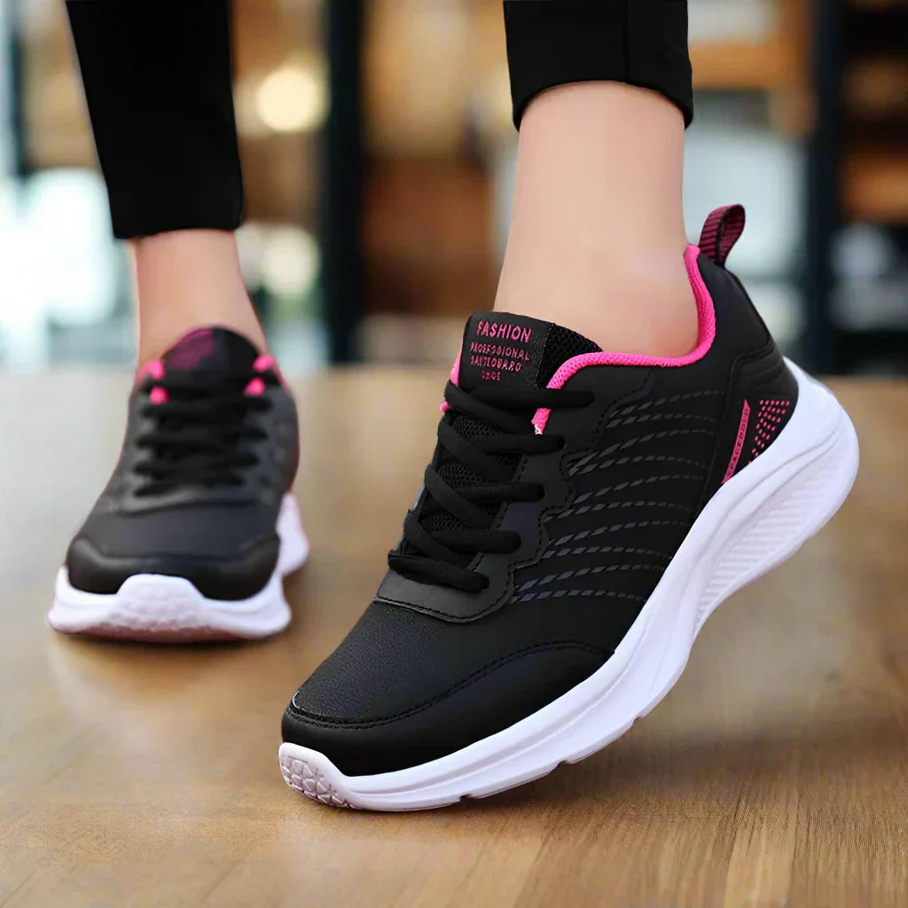 Horeca Schoenen | Ergonomische Anti-slip werkschoenen voor dames met voetondersteuning