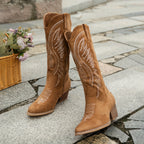 Laluna® | Midnight Suede Boots