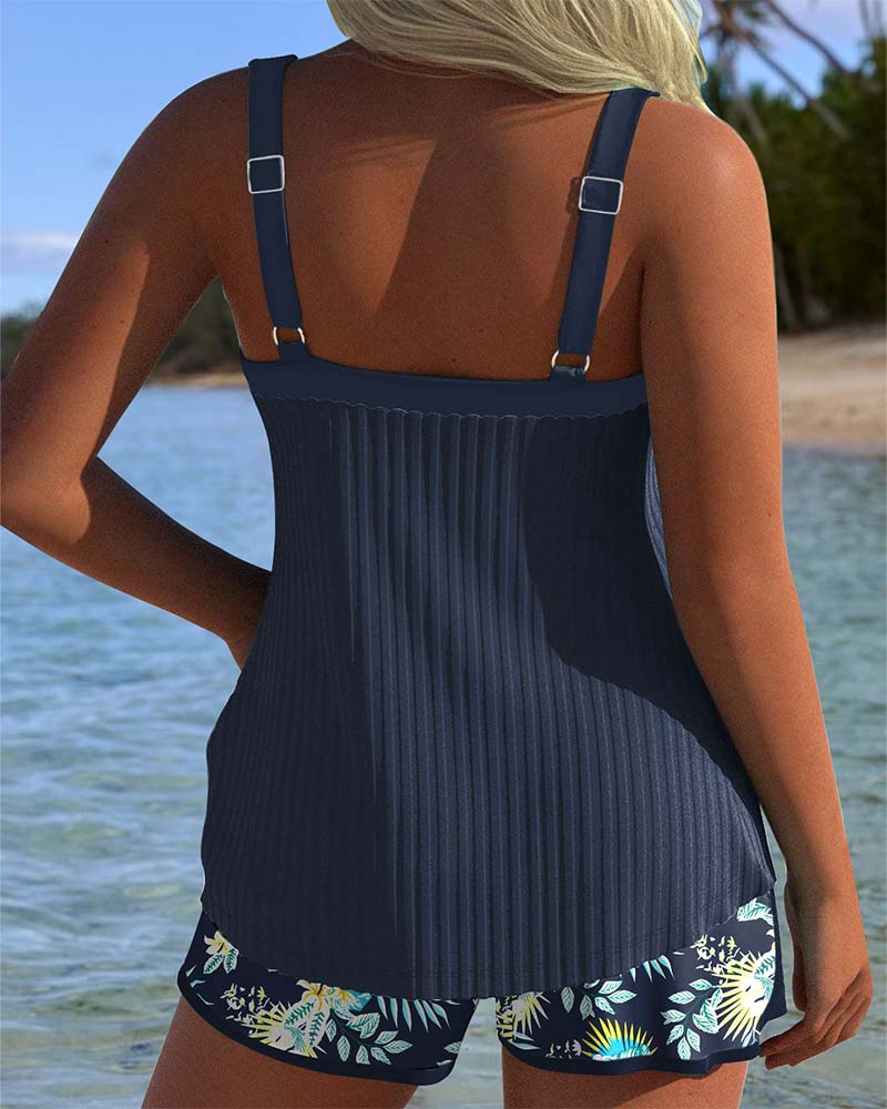 Anna | Gestreept Badpak met Strandshort
