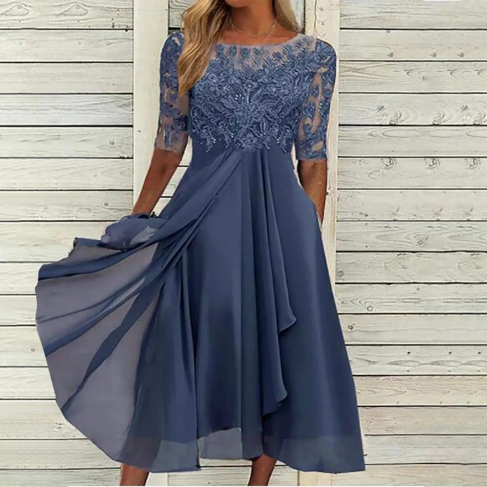 Laluna® | Zomerse Vloeiende Jurk met Stijlvolle Halslijn