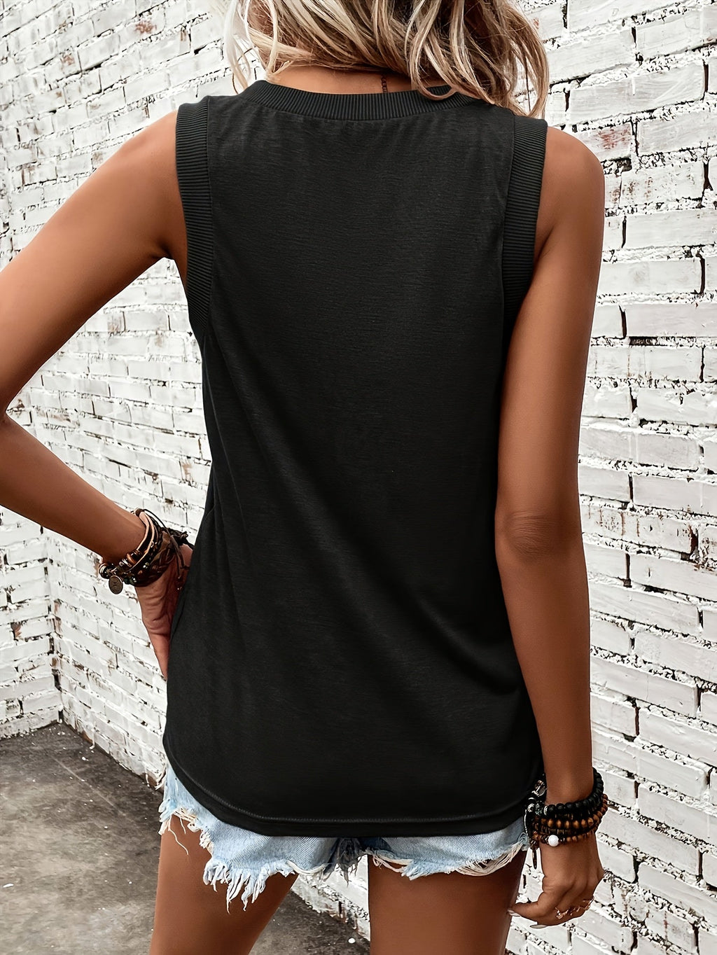Lenora™ | Casual T-shirt met sweetheart halslijn